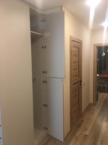 Шкаф купе гардеробная (Хай тек купе) на заказ в Екатеринбурге Арт. 888-07-24 Шкаф купе гардеробная (Хай тек купе) на заказ в Екатеринбурге Арт. 888-07-285