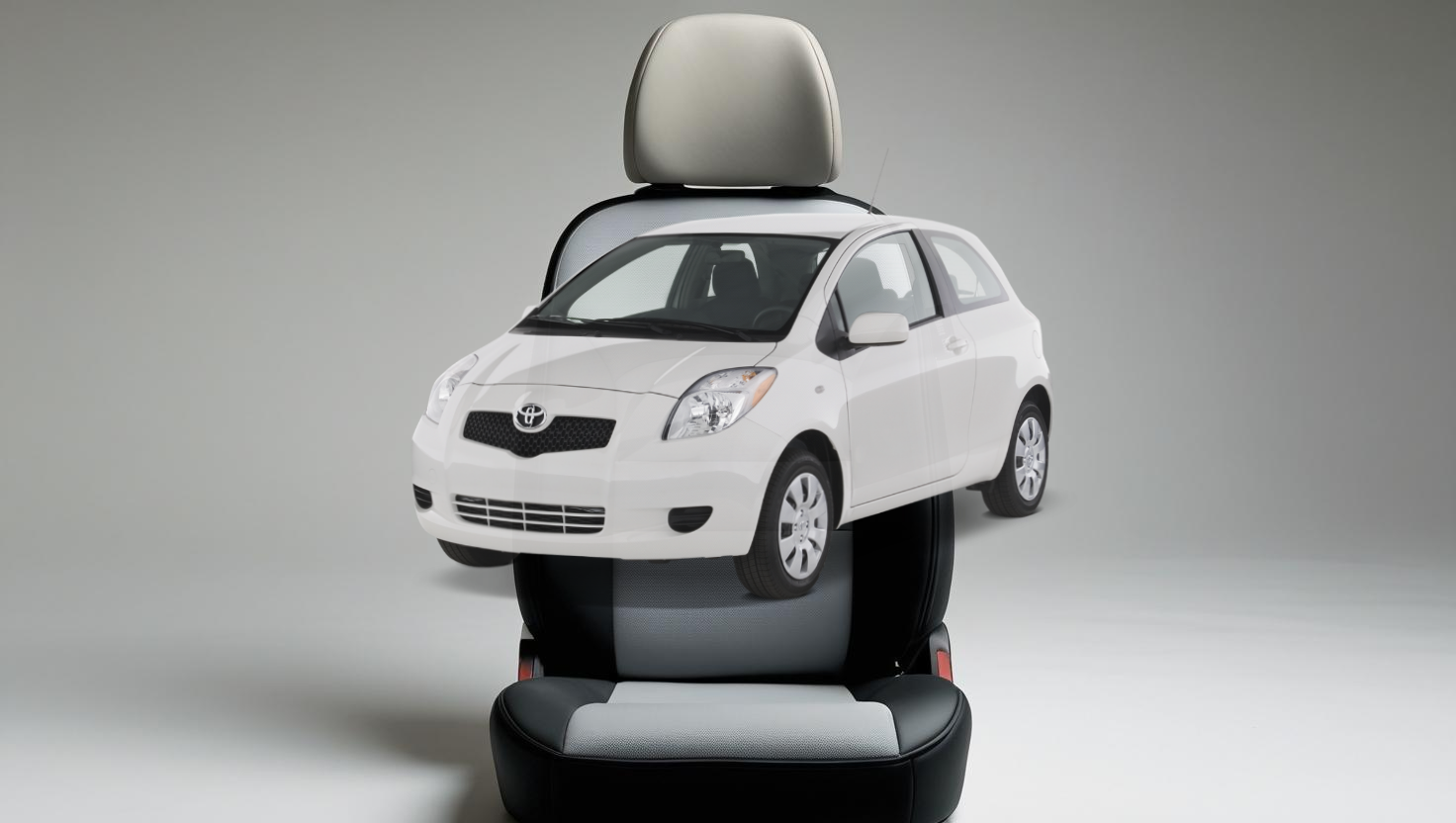 Авточехлы Toyota Yaris — защита сидений