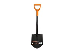 Лопата штыковая укороченного типа Fiskars Solid будет надежным помощником кладоискателя