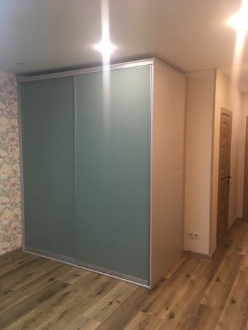Шкаф купе гардеробная (Хай тек купе) на заказ в Екатеринбурге Арт. 888-07-31 Шкаф купе гардеробная (Хай тек купе) на заказ в Екатеринбурге Арт. 888-07-32