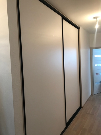 Встроенные шкафы купе на заказ от Хай тек купе арт.GTS 888-555-069 Встроенные шкафы купе на заказ от Хай тек купе арт.GTS 888-555-070