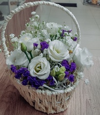 цветы в корзине купить