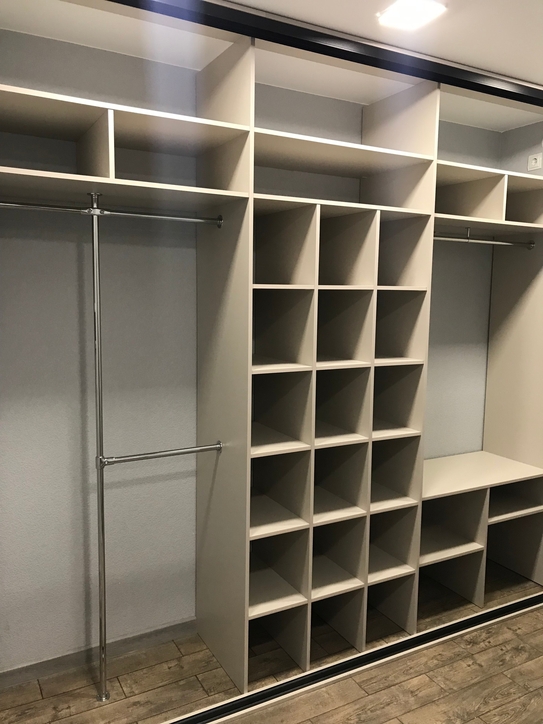 Шкаф купе на заказ в Екатеринбурге Art. hi-tech-kupe 01-777-58