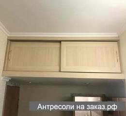 Фотография №9 Антресоль с дверцами купе цвет бежевый