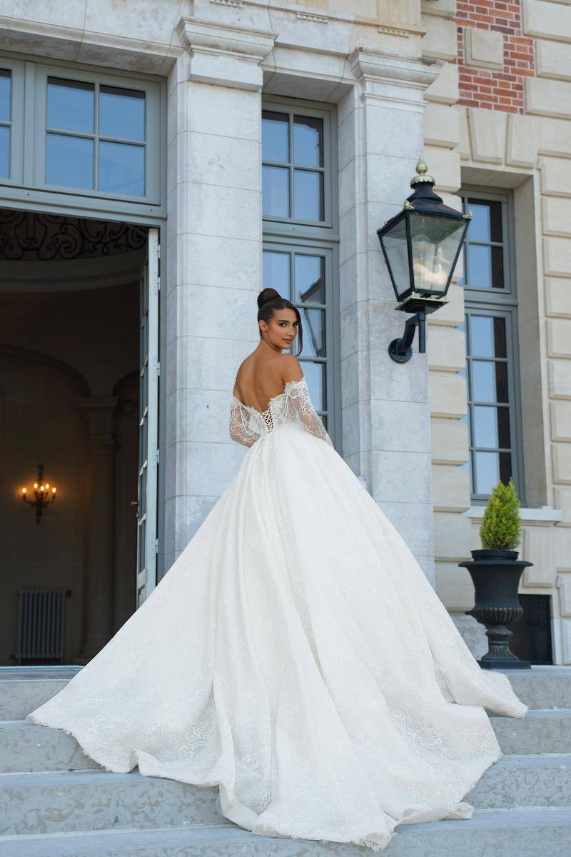 свадебные платья 