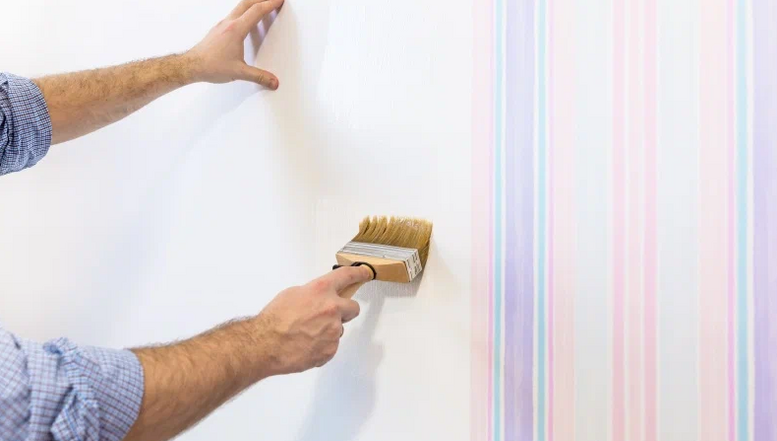 нанесение клея