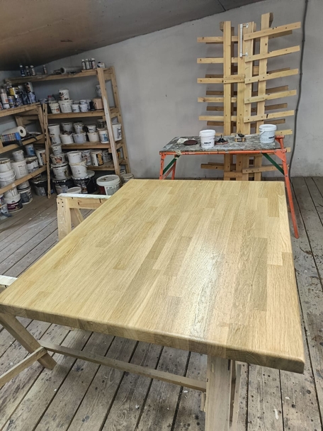 Изготовление квадратных столешниц из массива дерева в Уфе от компании ЭкоМассивУфа