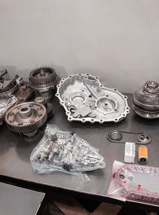 Машина на подьемнике