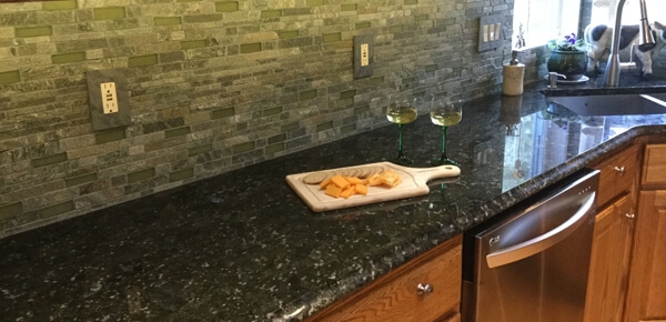 гранит травертин