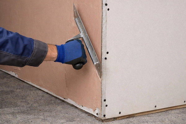 покрытие штукатуркой