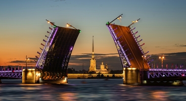 Санкт Петербург, Разводной мост