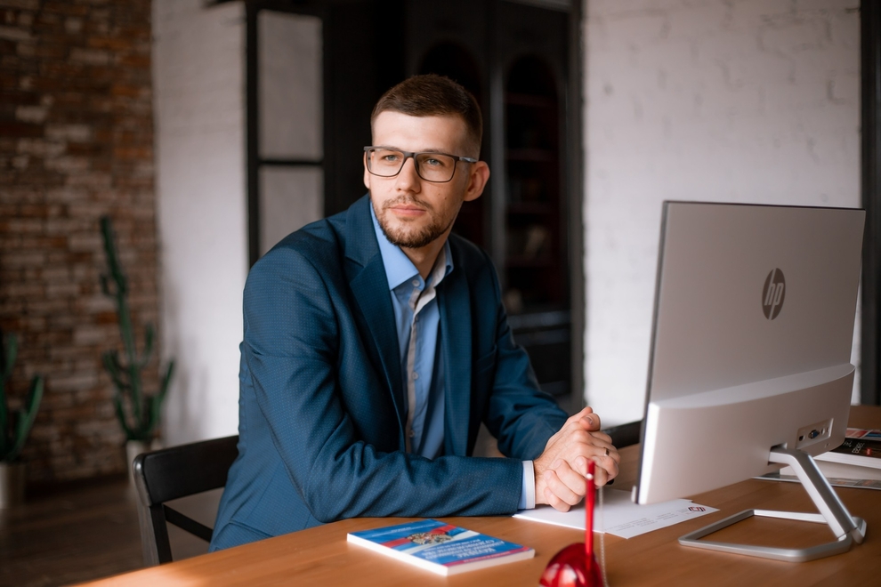 Юридическая консультация во Владивостоке Александр Пронин