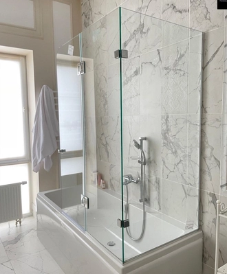 Стационарная стеклянная душевая кабинка в Астане