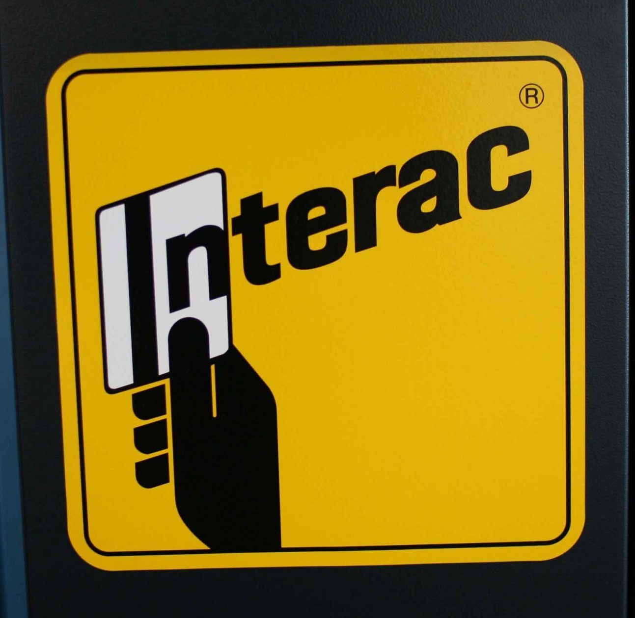 Interac e-Transfer pending status illustration