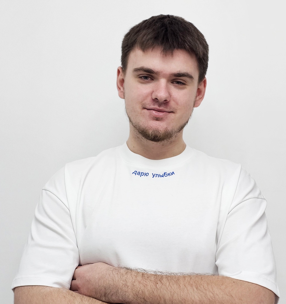 Стоматолог гигиенист в Муроме Александр Сергеевич Зашкалов