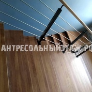 Лестница на монокосоуре