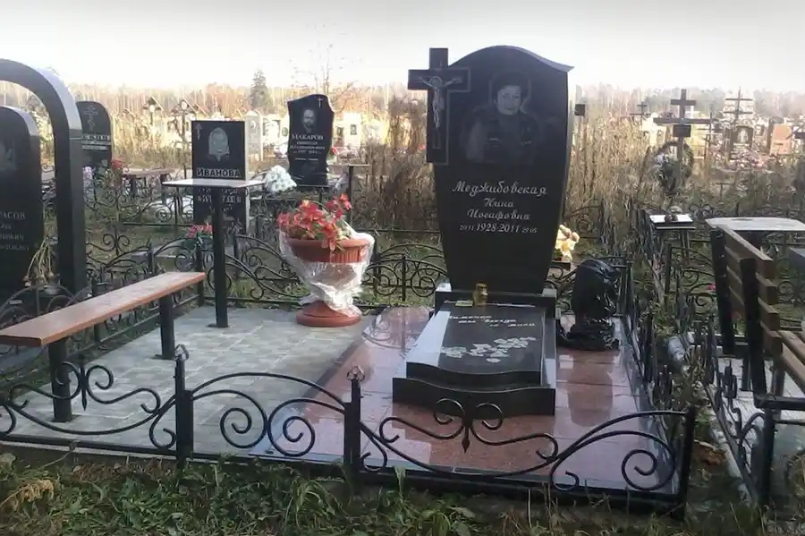 Пример оформления могилы, благоустройство могил Тирасполь, Бендеры, Суклея, Парканы