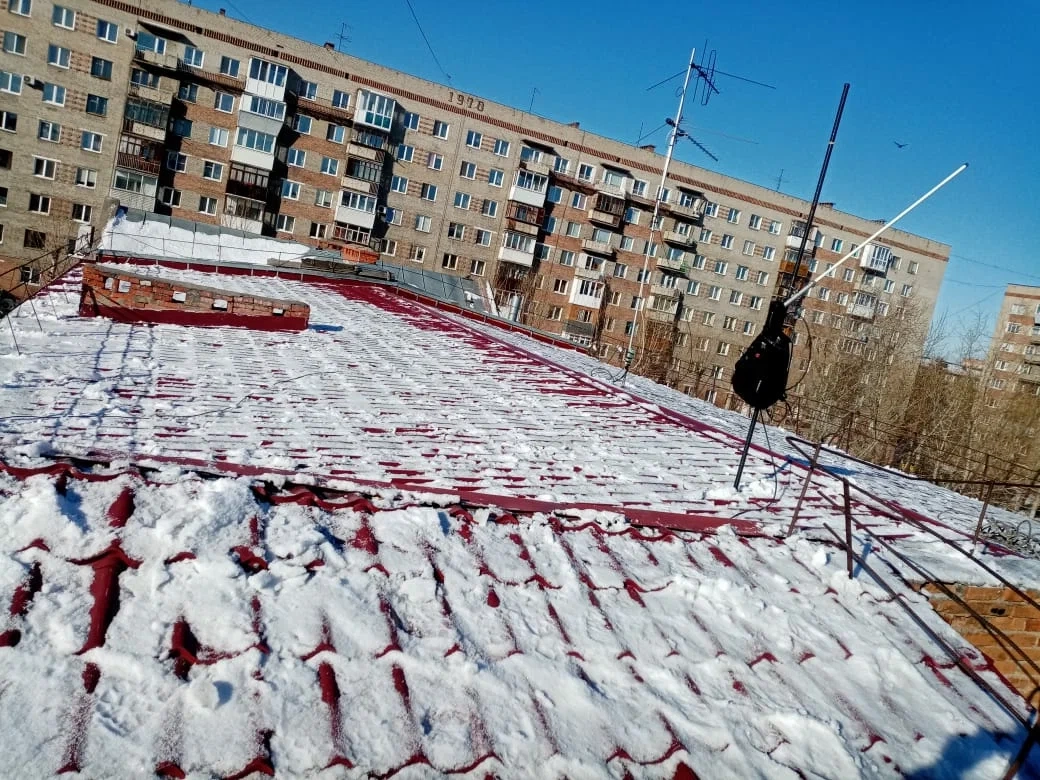 чистка кровли от снега в москве	