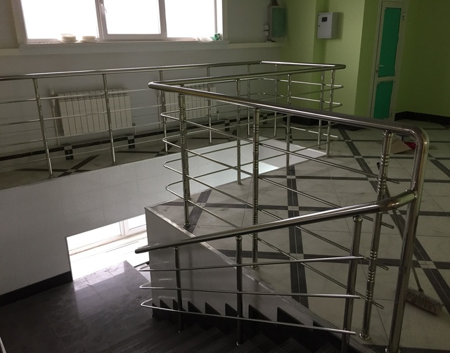 перила из нержавеющей стали