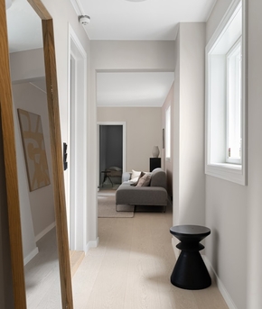 как визуально увеличить комнату с помощью пола