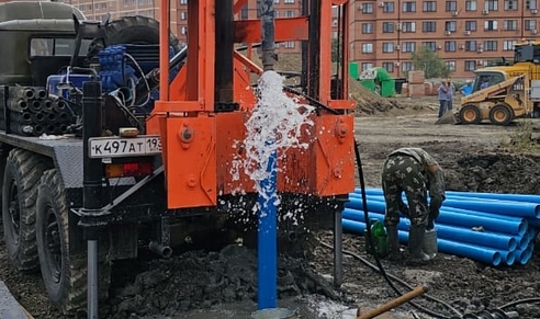Артезианская скважина с чистой водой