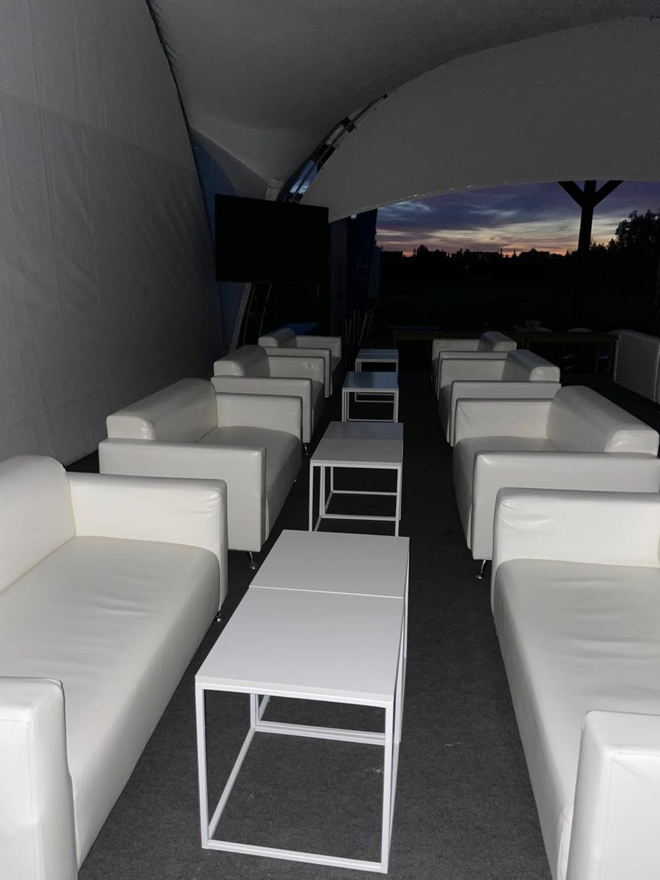 Монтаж конференций в Москве