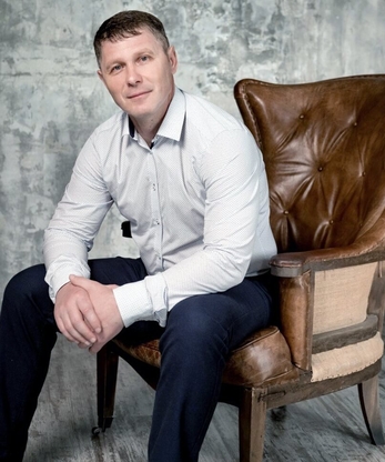 Пластический хирург Попов Игорь Валерьевич. Фото