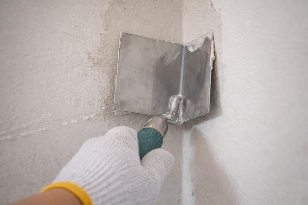 нанесение финишной шпаклевки