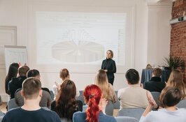 Пространство для презентации корпоратива