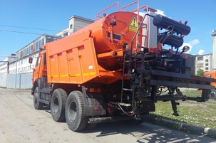 Снегоуборочная машина КДМ на базе тягача SHACMAN X3000