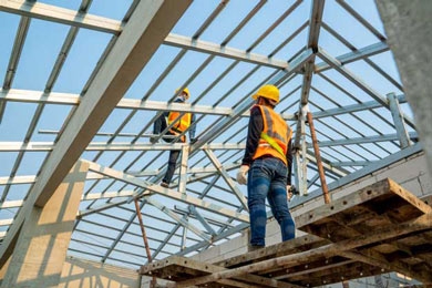 Montarea acoperișului și a construcțiilor metalice pentru case și obiecte comerciale în Moldova