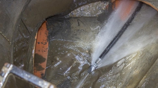 Прочистка труб канализации в Вологде