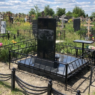 установка памятников Саратов