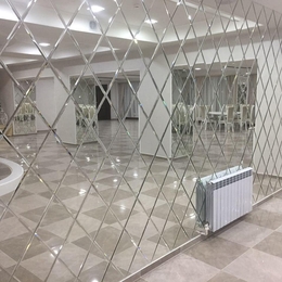 зеркальное панно Саратов