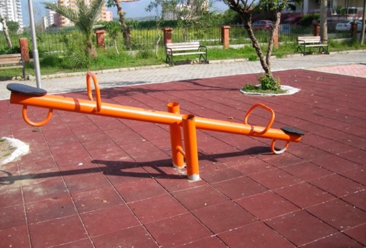 Детская качель «Коромысло»
