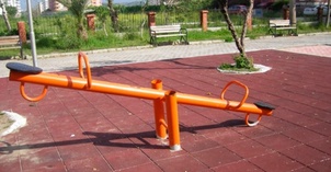 Детская качель «Коромысло»