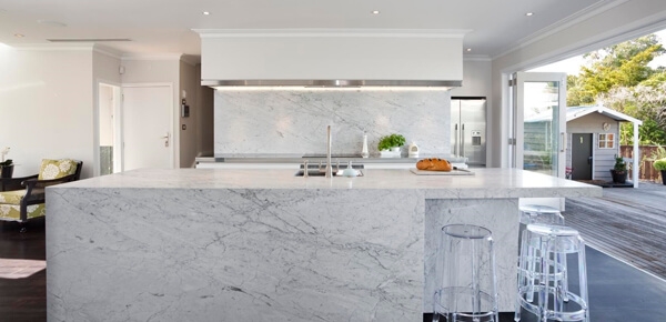 мрамор bianco carrara