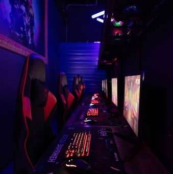 Vip-компьютеры в компьютерном клубе Youplay на Щелковском шоссе, д. 79. к1 