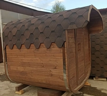 Баня Квадро с квадратным сечением и панорамным окном