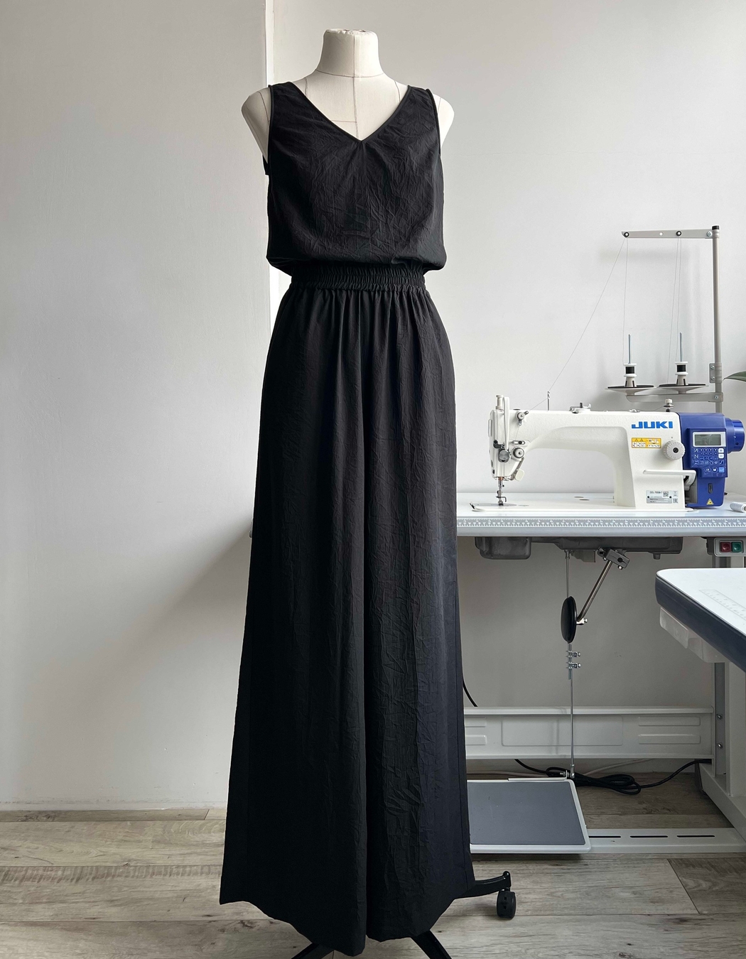 Пошить костюм топ с брюками на заказ по меркам