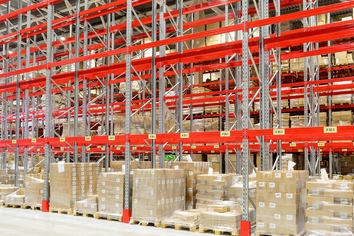 Перекрытия мезонинного стеллажа на колоннах