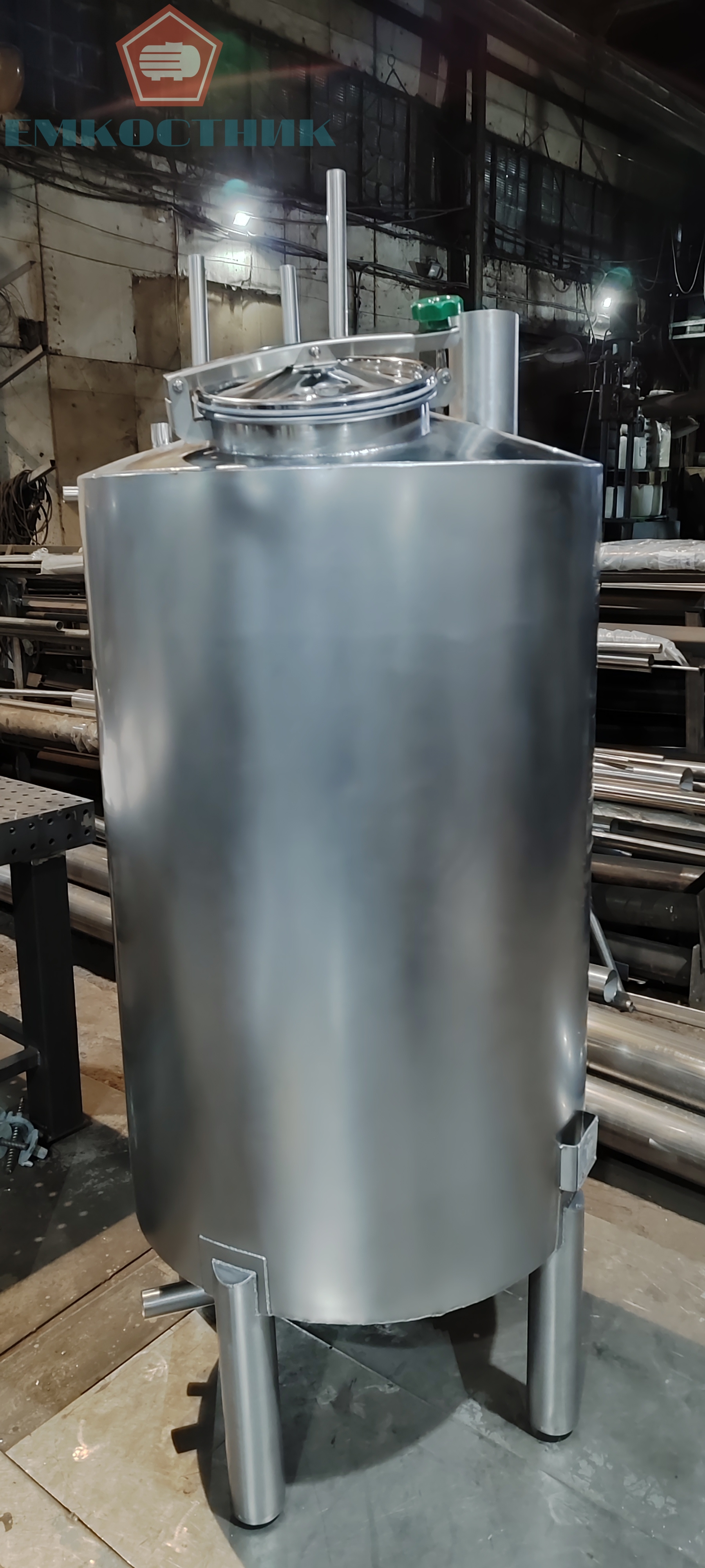 Ёмкость накопительная 1031, AISI 316, V – 2,0 м3