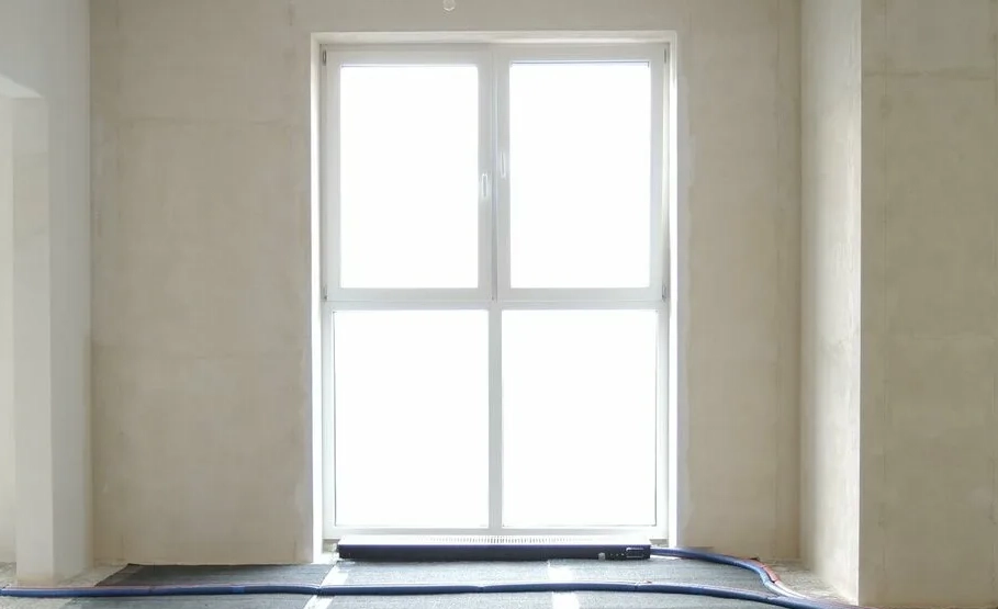 Черновая отделка квартиры: выравнивание стен и потолков, стяжка пола