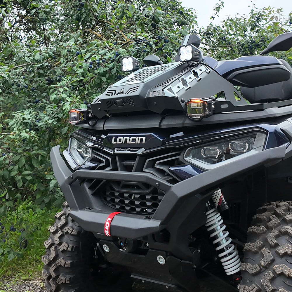 Фары GL70 2.0 установлены на вынос радиатора Loncin