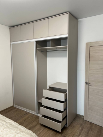 Шкафы на заказ Екатеринбург Art.: UG887-554-35