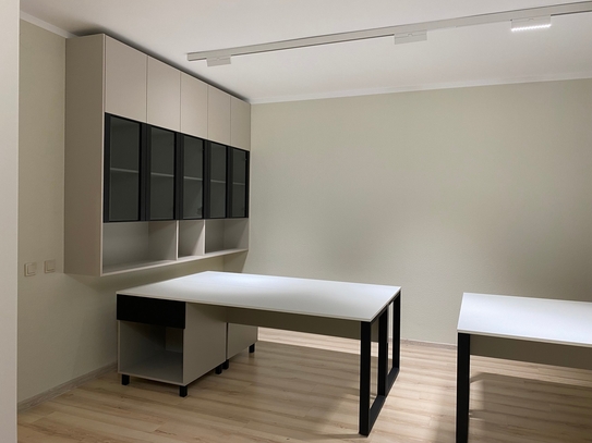 Шкафы в офис на заказ Art-07-02