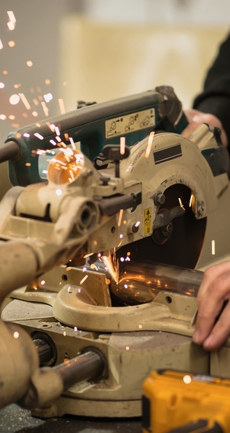 Металлическая лестница