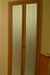 Двери для встроенного шкафа в кладовке