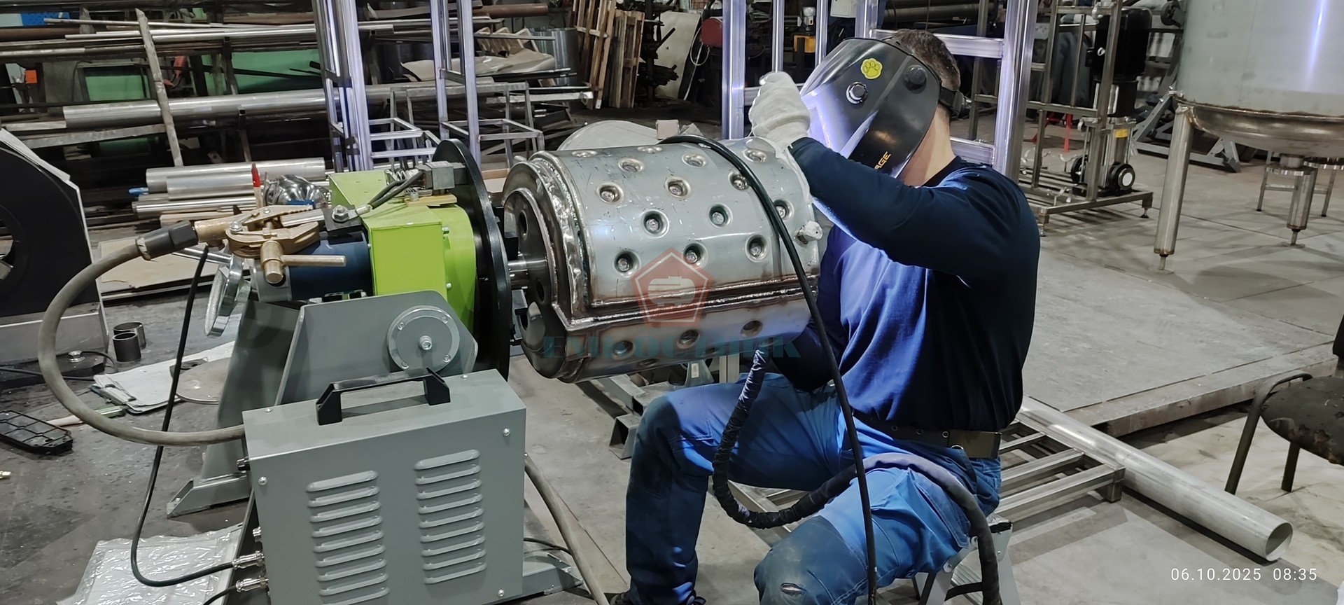 Дежи с рубашкой теплообмена