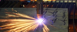 Лазерная резка металла, лазерная резка полимеров, высокоточная лазерная резка, высокоточная резка стали, плазменная резка